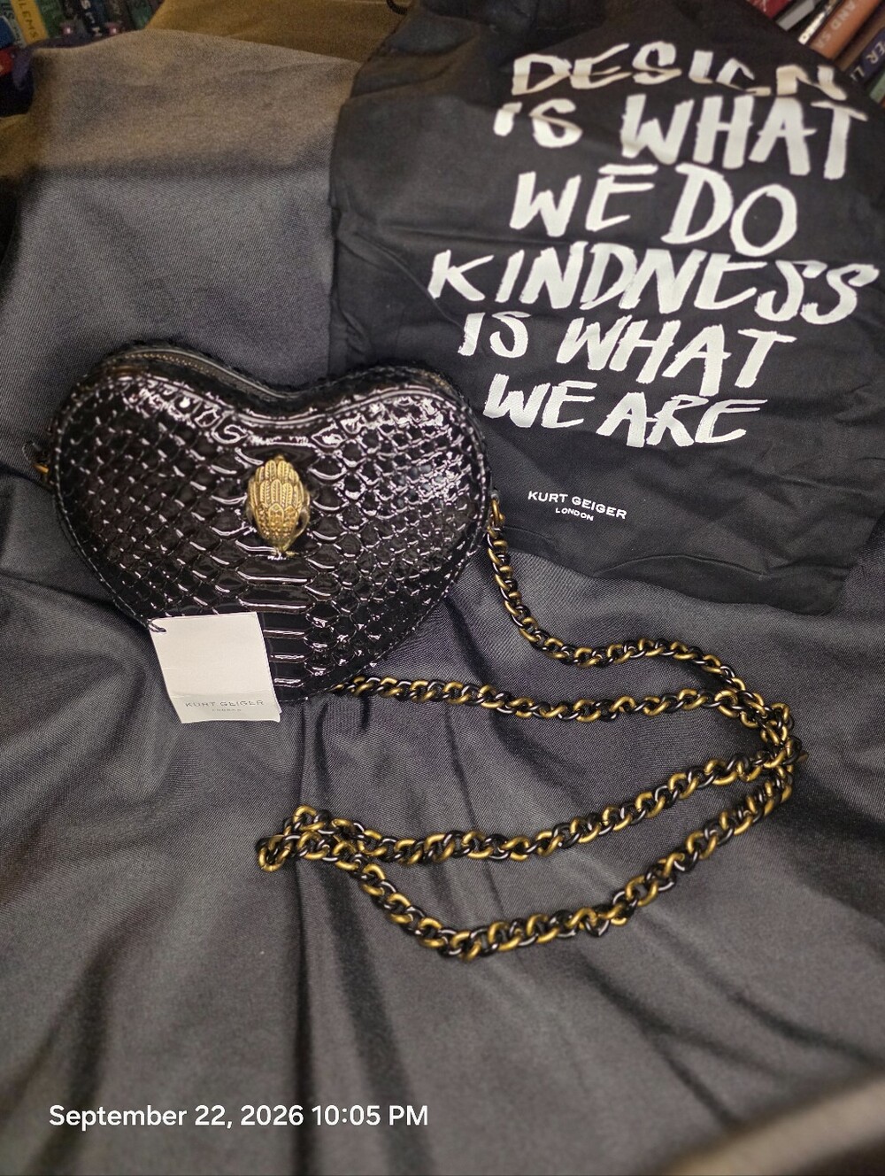 NWT Kurt Geiger London Kensington Heart Crossbody Bag Black Snake Embossed